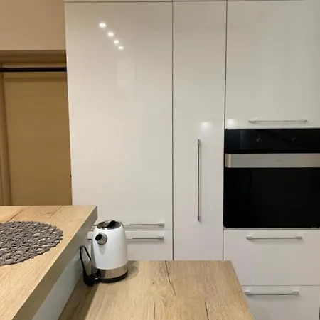 Apartment Mm - 5 Min By Car To The & Center - Free Public Parking Split