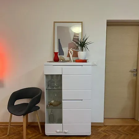 Apartment Mm - 5 Min By Car To The & Center - Free Public Parking Split
