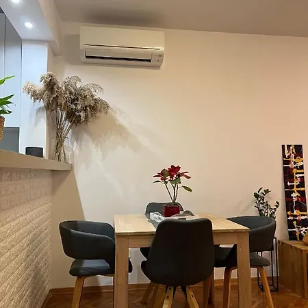 Apartment Mm - 5 Min By Car To The & Center - Free Public Parking