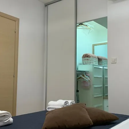 Apartment Mm - 5 Min By Car To The & Center - Free Public Parking