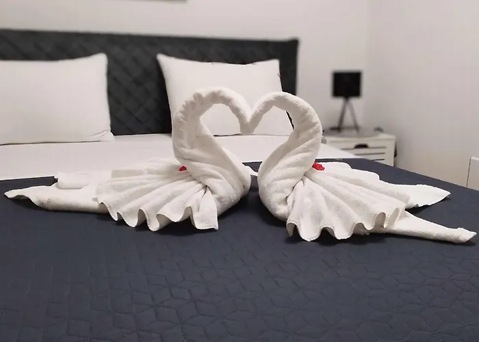 - 5 Min By Car To The & Center - Free Public Parking